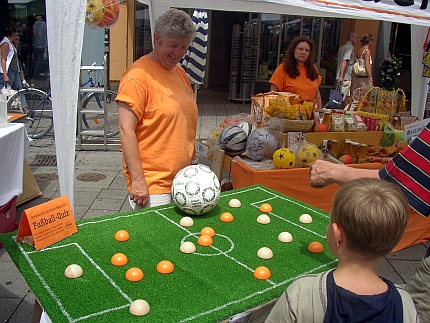 Fußballquiz beim Umweltfest 2006